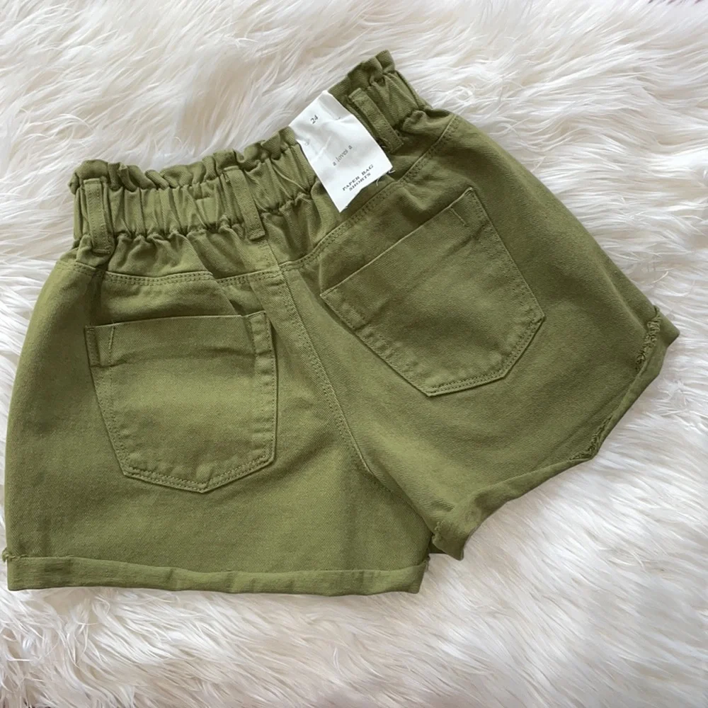 High Rise Shorts - Picture 5 of 5